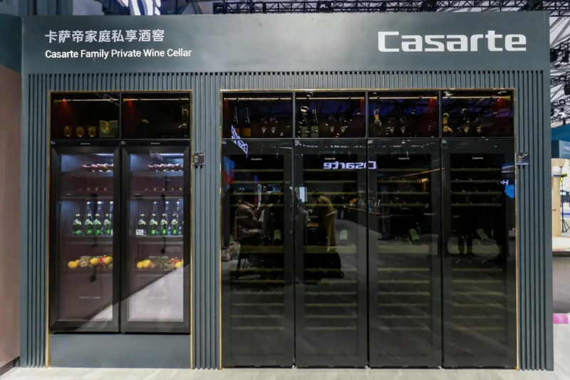 卡萨帝 以“冷柜+酒柜+冰吧”三位一体，重塑家庭智慧保鲜与数据化存储新体验